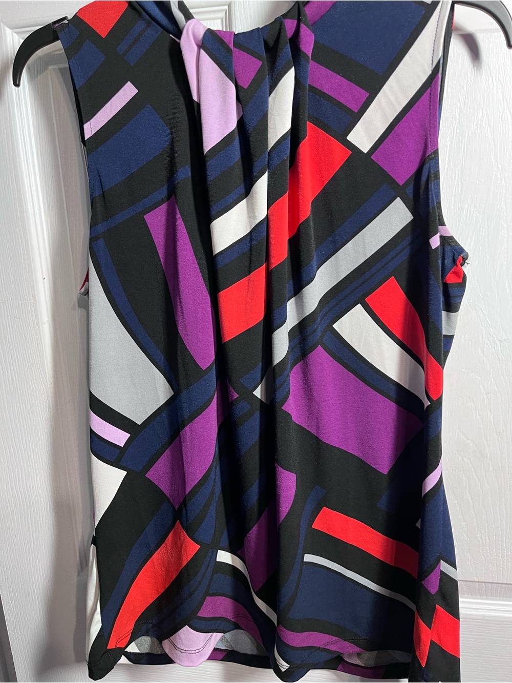 Worthington Sleeveless Geometric Tank in Black, Purple & Red